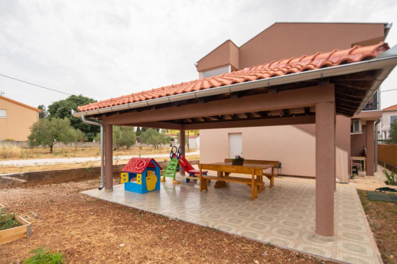 Appartamento Apartman L&A Biograd Na Moru Esterno foto