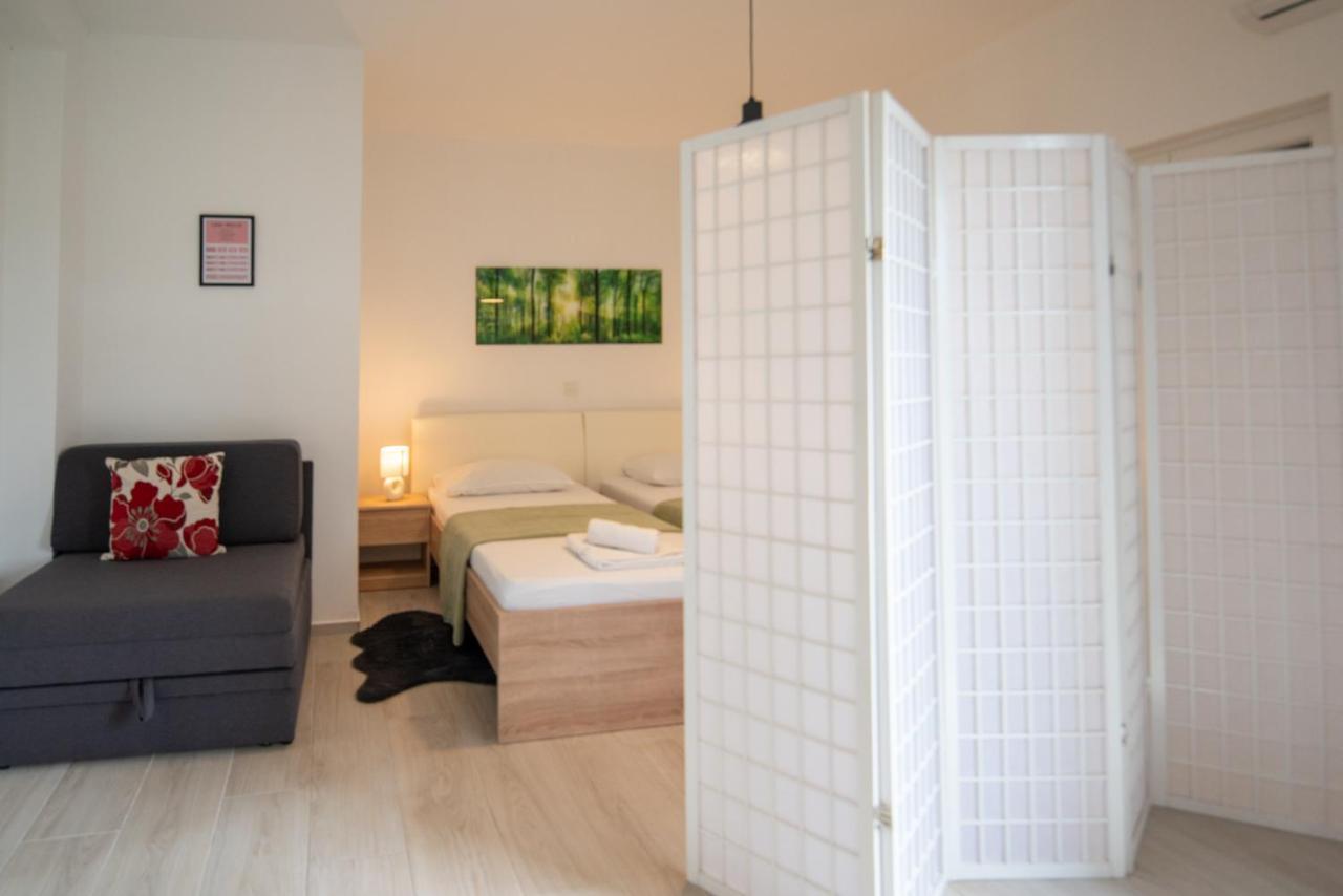 Appartamento Apartman L&A Biograd Na Moru Esterno foto