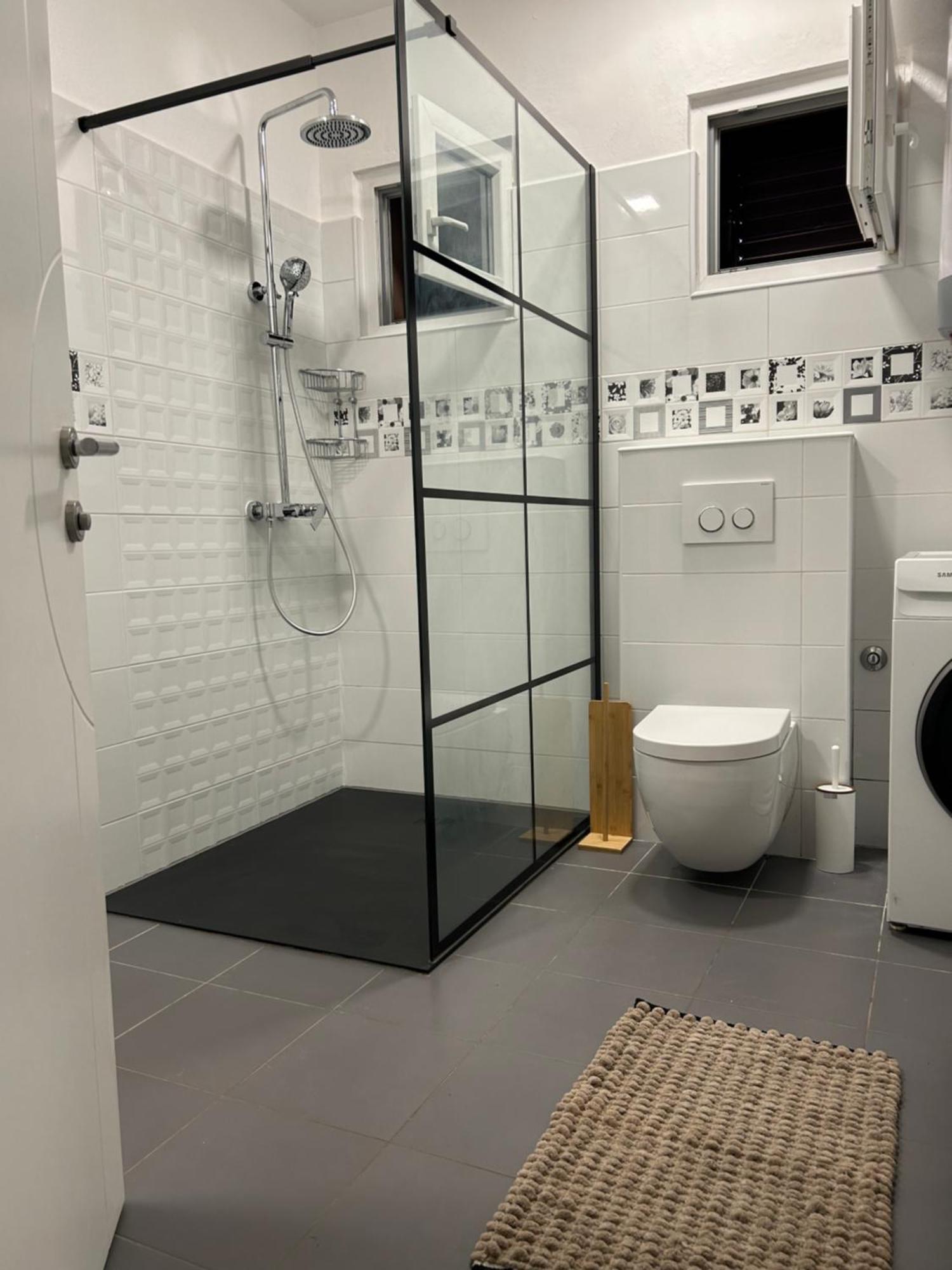 Appartamento Apartman L&A Biograd Na Moru Esterno foto
