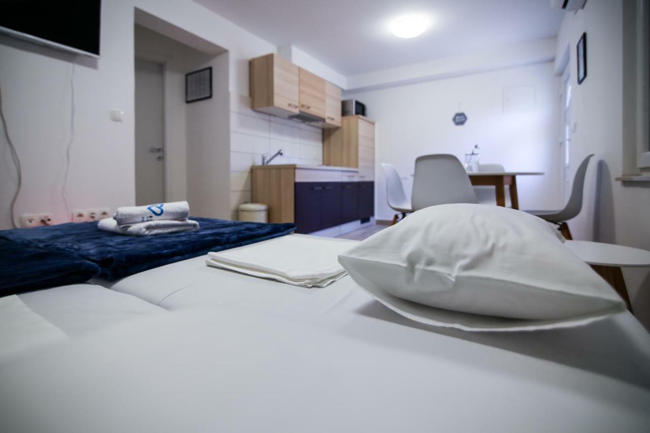Appartamento Apartman L&A Biograd Na Moru Esterno foto